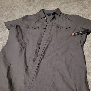 Men's buttondown shirt